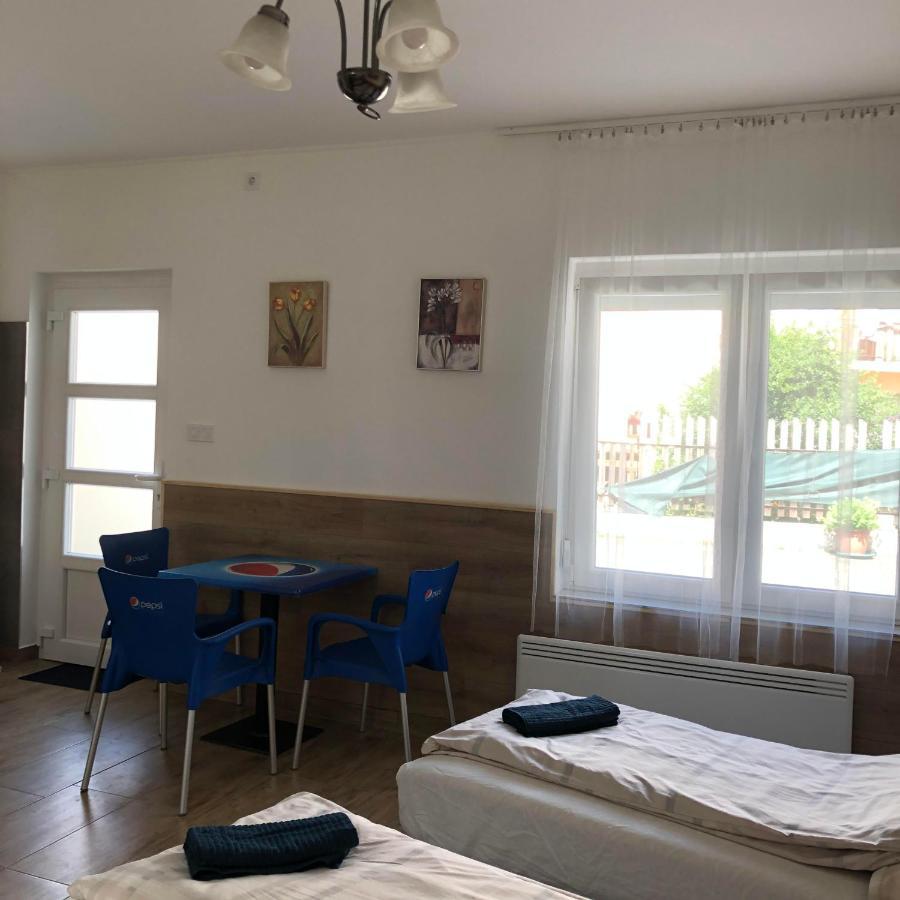 Avas Apartman Μίσκολτς Εξωτερικό φωτογραφία